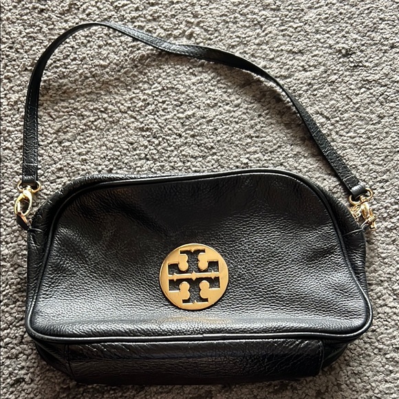 Tory Burch Handbags - Tory Burch Black Leather Shoulder Bag with Gold Logo